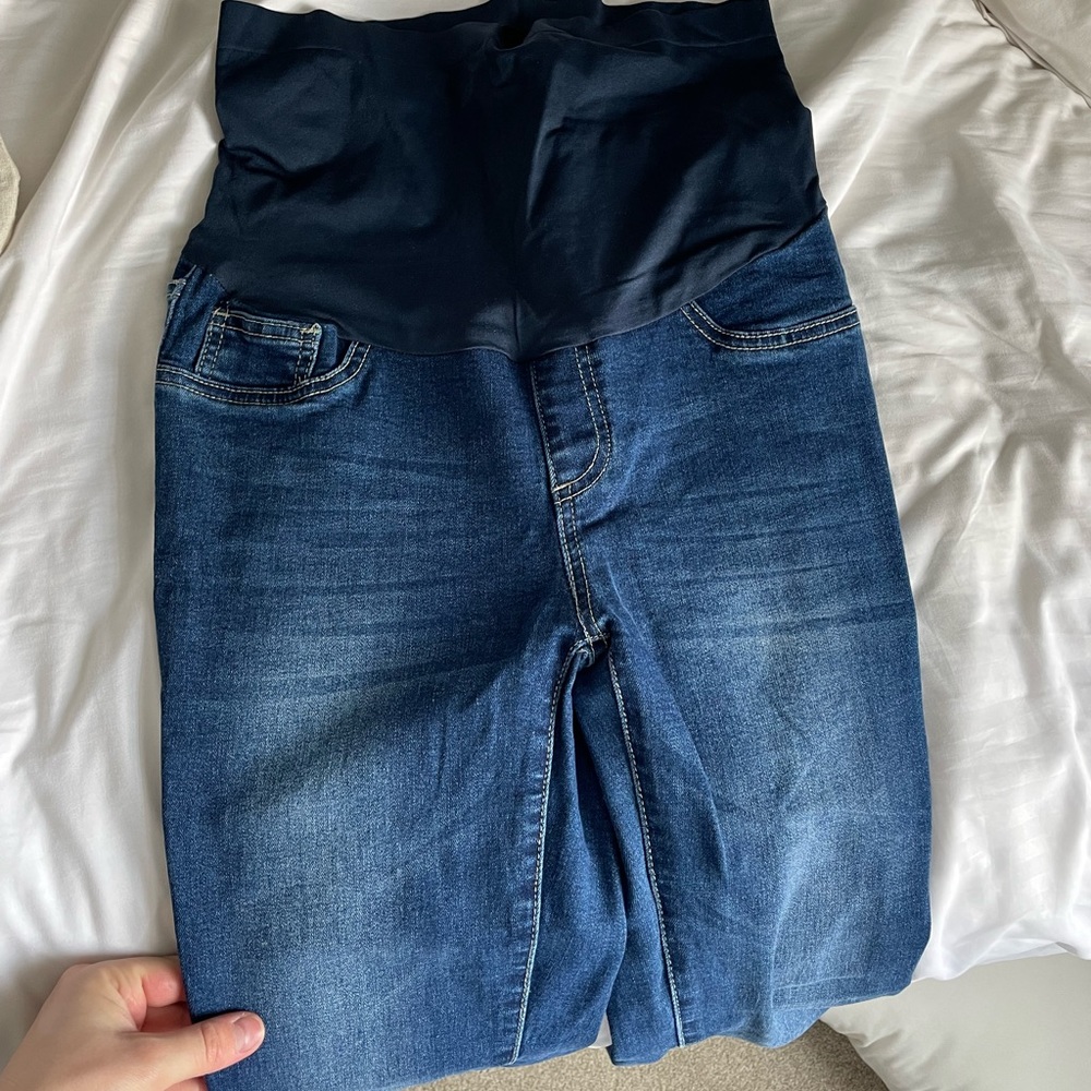 Maternity jeans